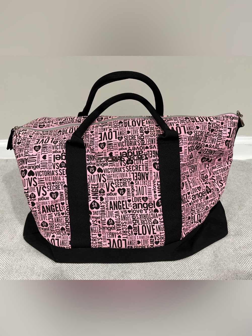 Victoria's Secret Pink and Black Logo Print Travel Tote